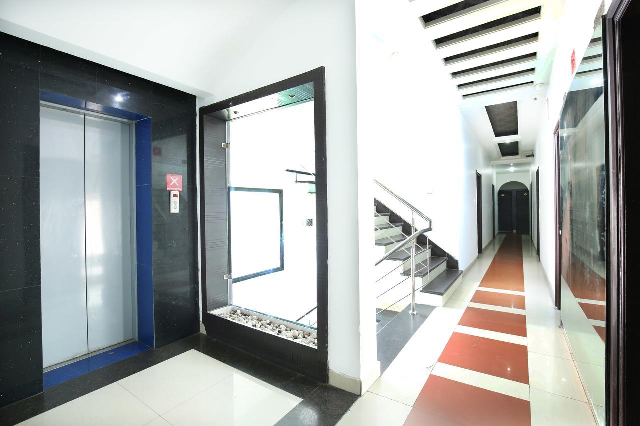 Hotel Mm Yellowuds Αμριτσάρ Εξωτερικό φωτογραφία